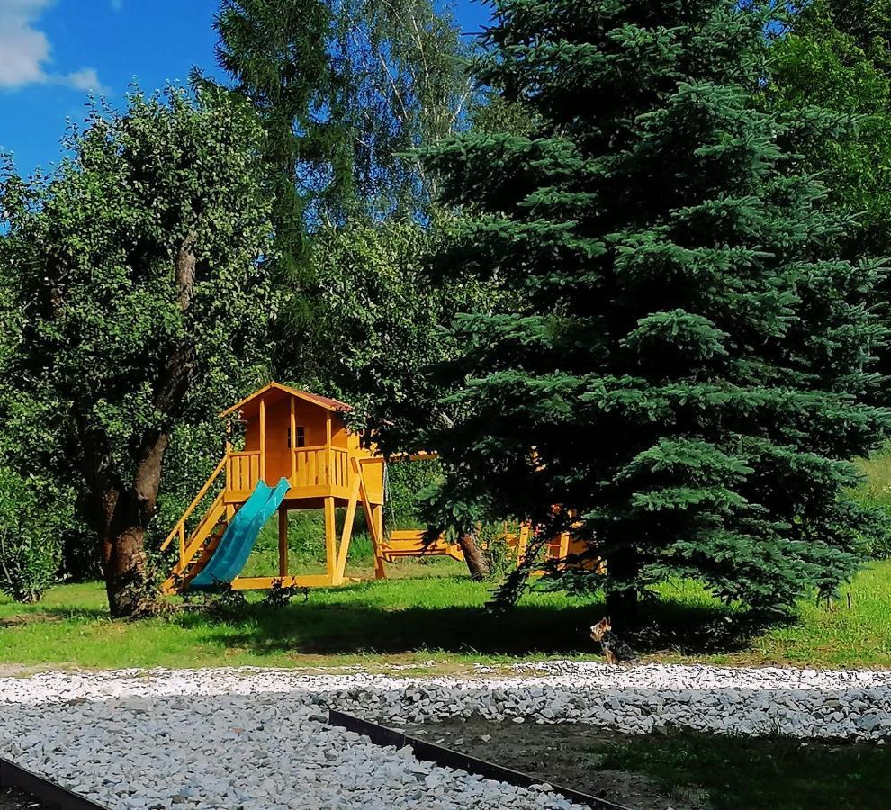 Dom Ignacy Apartamento Radochow Exterior foto